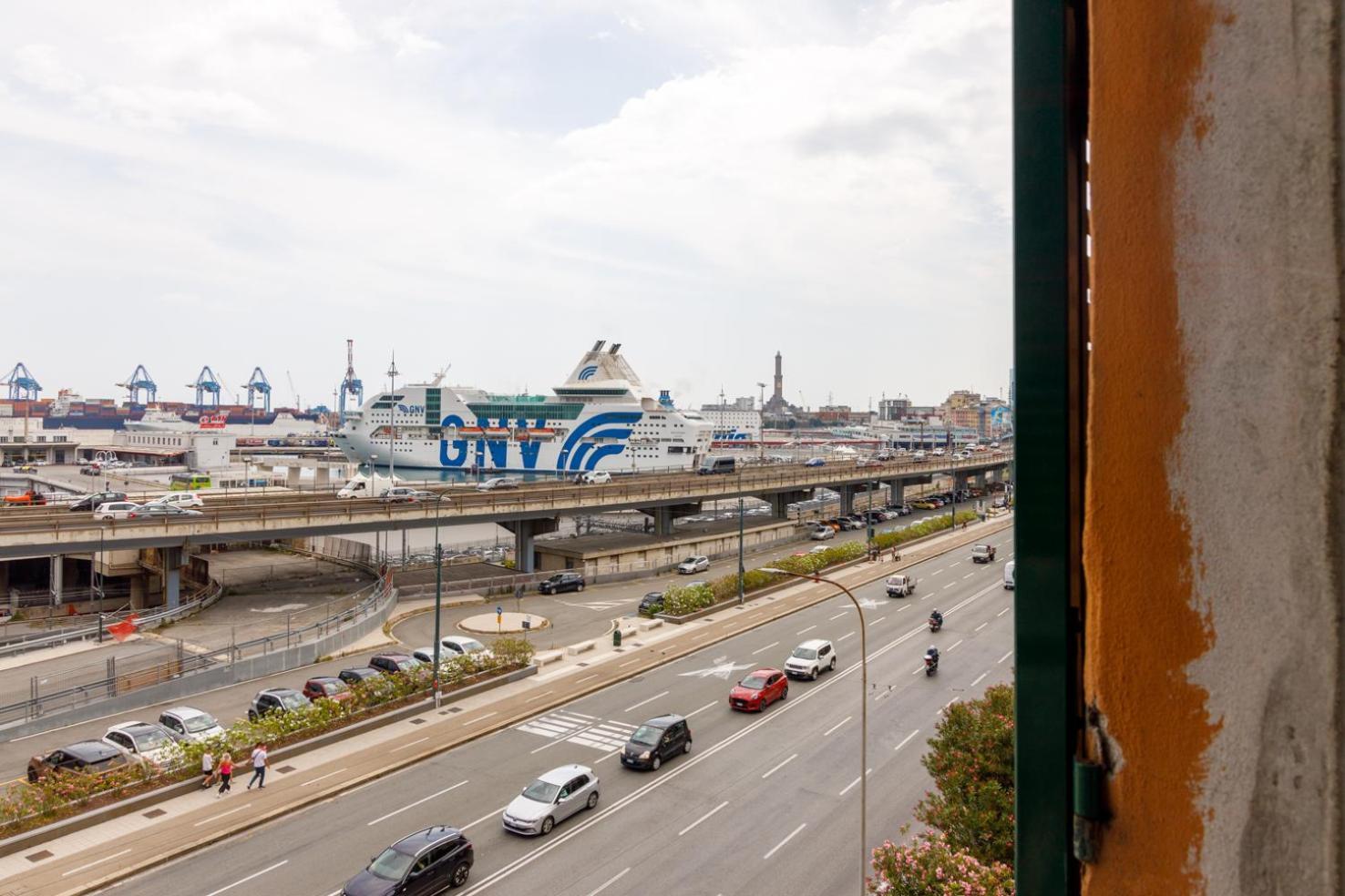 B&B Al Fronte Del Porto Генуя Экстерьер фото